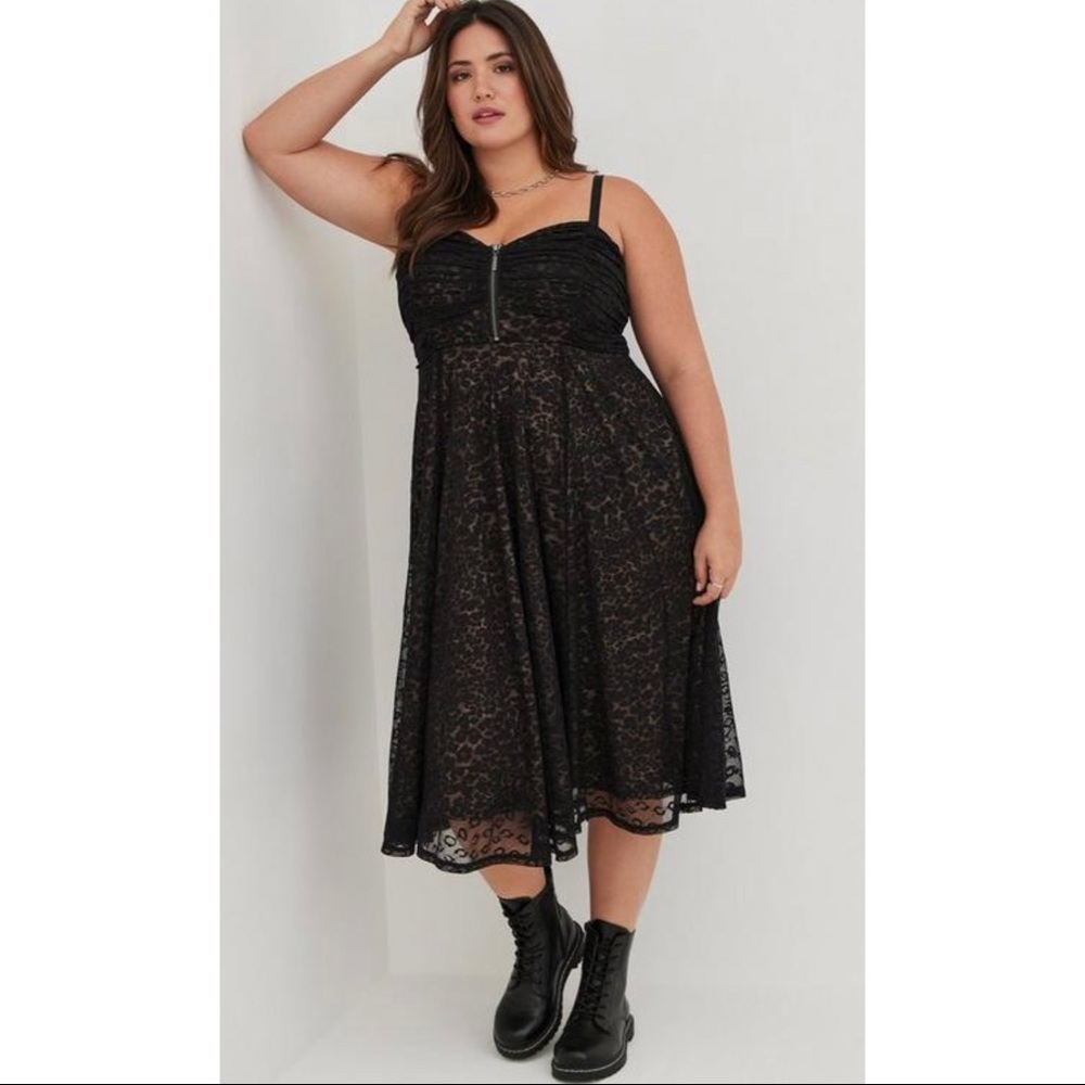 TORRID BETSEY JOHNSON BLACK TULLE LEOPARD DRESS